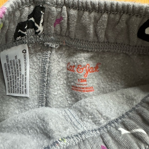 Cat & Jack - Halloween t-shirt and pant - Worn once - Picture 6 of 6